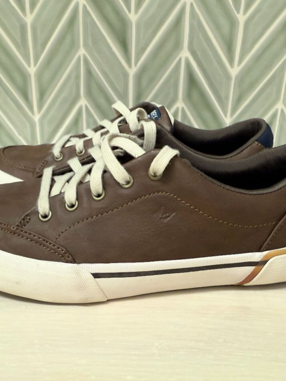 Sperry Boys Harbor Tide Sneakers size 3.5
